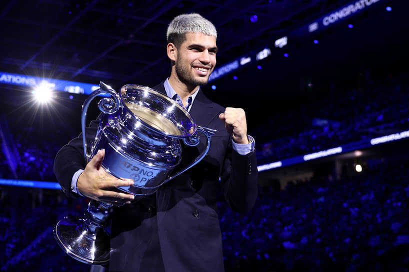 Выиграв в этом году у Янника Синнера четыре финала из пяти, Карлос Алькарас (на фото) крепко удерживает звание первой ракетки мира