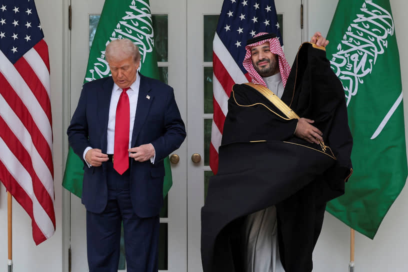 Президент США Дональд Трамп и наследный принц Саудовской Аравии Мухаммед бен Сальман в Белом доме, 18 ноября