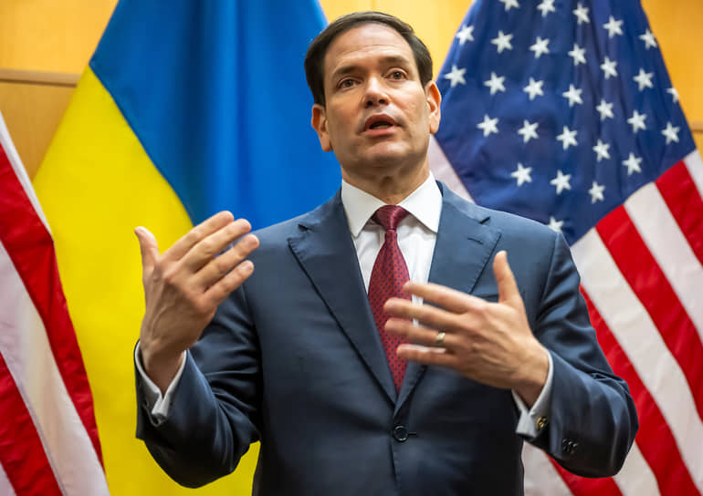 Госсекретарь США Марко Рубио заявил, что на переговорах с Украиной по плану Дональда Трампа в Женеве достигнут «огромный прогресс». Воскресенье было, «вероятно, самым продуктивным днем в нашем рассмотрении этого вопроса», добавил он