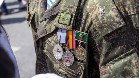 Отчаянная военная подготовка // В Думе предложили воспитывать молодежь страшными рассказами фронтовиков