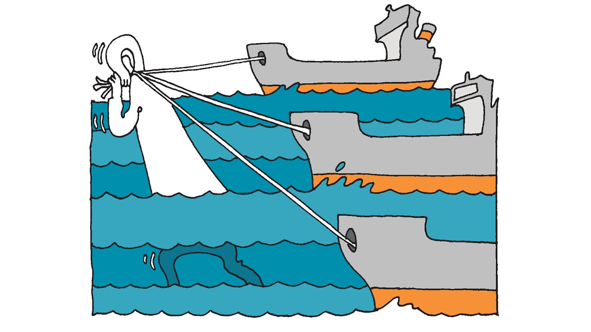 Дизель готовят к отплытию