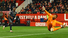 «Барселона», вперед