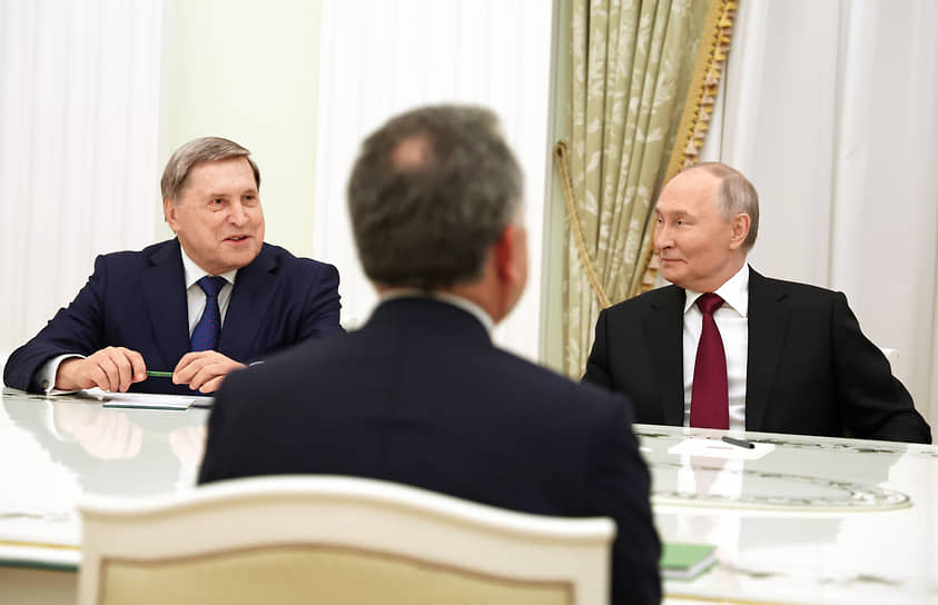 Юрий Ушаков и Владимир Путин излучают позитив