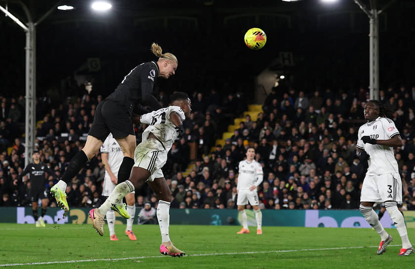 100-й гол в чемпионатах Англии Эрлинг Холанн забил своим излюбленным способом — ударом с левой ноги из пределов штрафной площади
