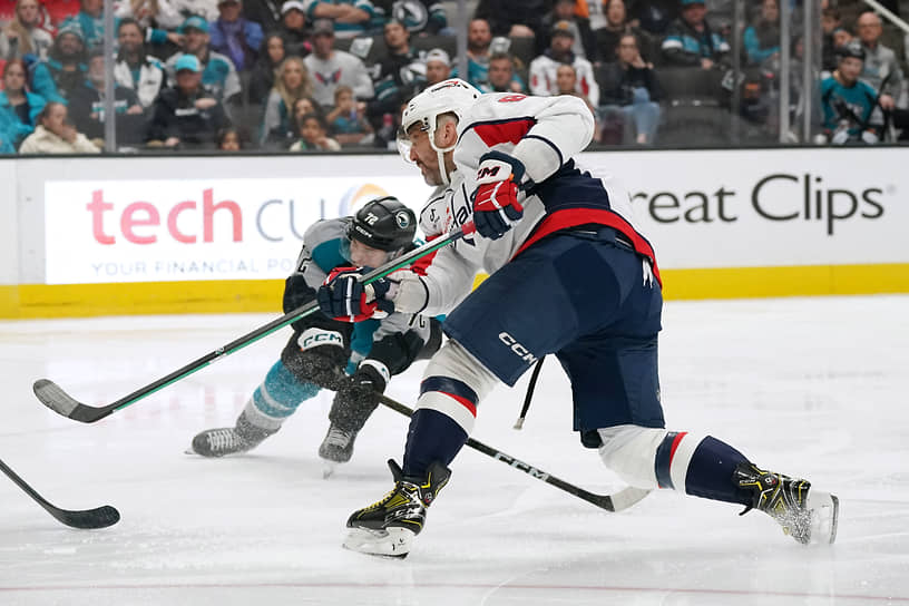 Благодаря двух голам в ворота «Сан-Хосе» Александр Овечкин приблизился к лидерам бомбардирской и снайперской классификаций чемпионата НХЛ