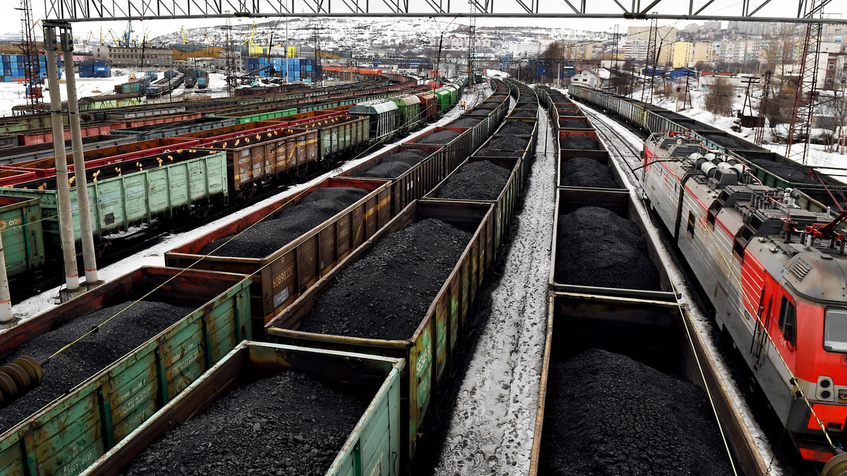 Кокс смотрит за рубеж