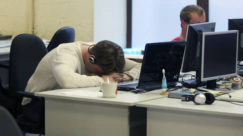 За лишний труд заплатят дважды // Правительственная комиссия одобрила увеличение лимита сверхурочной работы