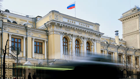 Вокруг инвестора за считаные минуты // Перевод ценных бумаг между счетами клиента будет упрощен