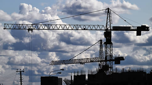 Просрочка в законе // Власти хотят продлить мораторий на выплату неустоек дольщикам жилья