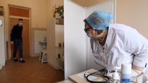 Молодость не простит // Учеба в школе провоцирует сколиоз, близорукость и ожирение