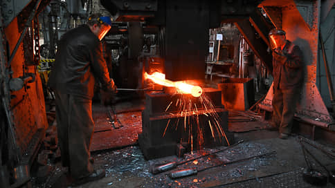 Рост почти не виден // Аналитики сомневаются в реализации прогноза увеличения ВВП 2025 года на 1%