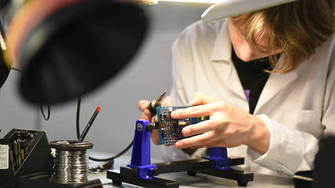 Внедряй, но проверяй // Минпромторг вводит дополнительные внеплановые проверки электроники