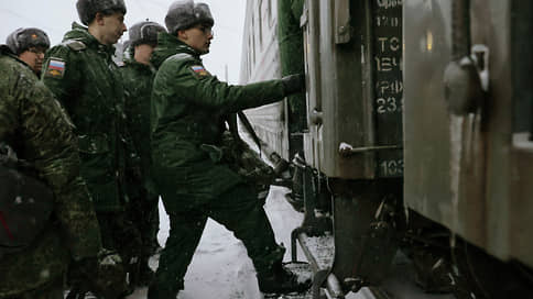 Армия-365 // Набор призывников перевели на круглогодичный режим