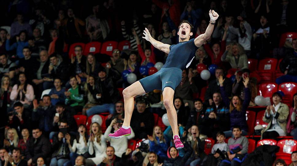 Французский прыгун с шестом Рено Лавиллени (Renaud Lavillenie) на турнире &quot;Звезды шеста&quot; в Донецке побил мировой рекорд, установленный Сергеем Бубкой в 1993 году.