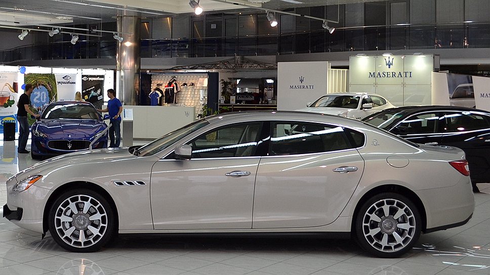 Maserati Quattroporte 