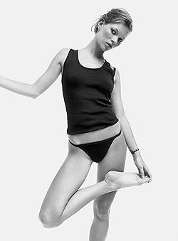 Дэвид Симс «Кейт» (1993 год), для Calvin Klein Underwear