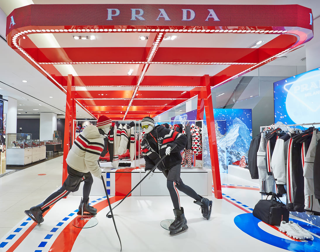 В ЦУМе открылся бутик Prada On Ice – Коммерсантъ