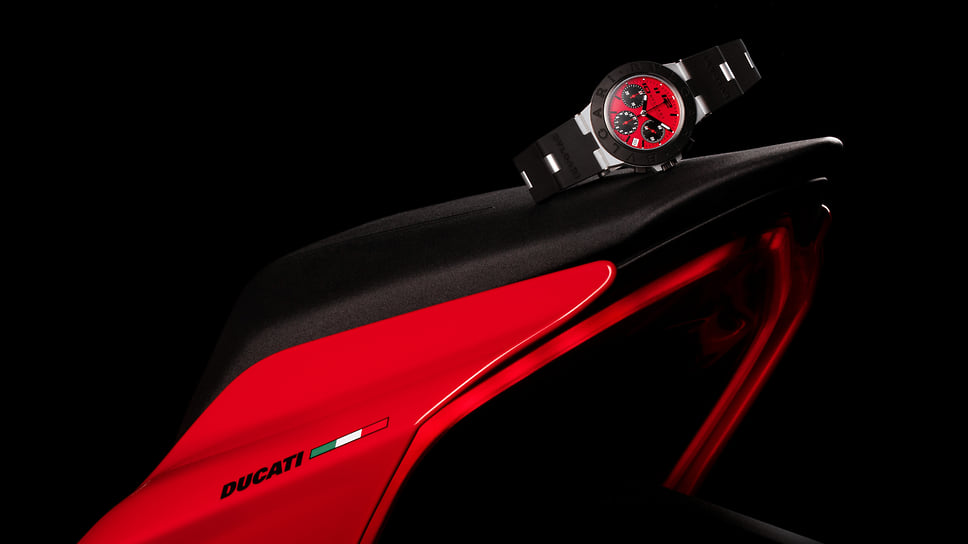 Часы Bvlgari Aluminimum Chronograph Ducati