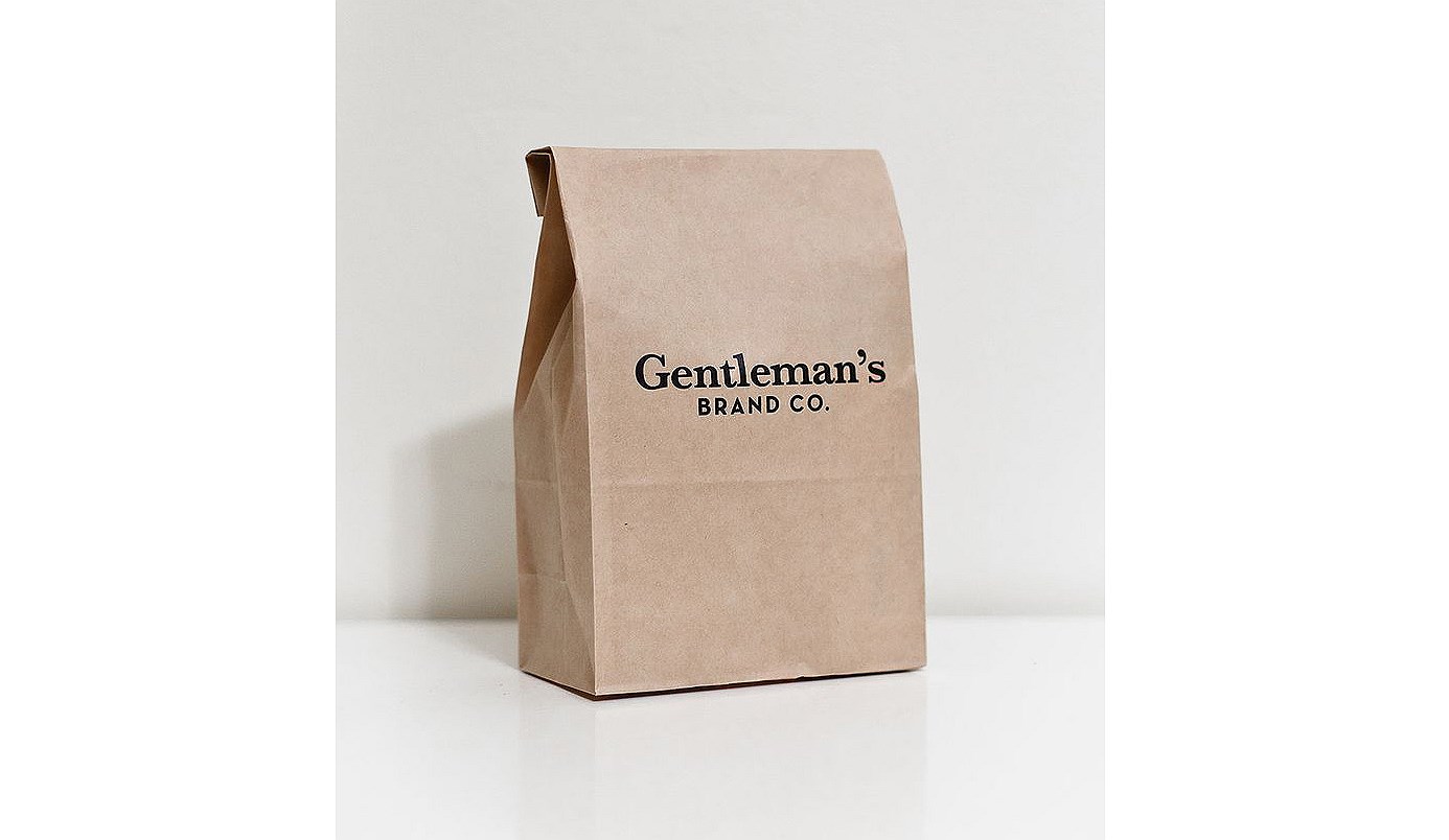 Пакет для покупок из магазина Gentleman’s Brand Co.