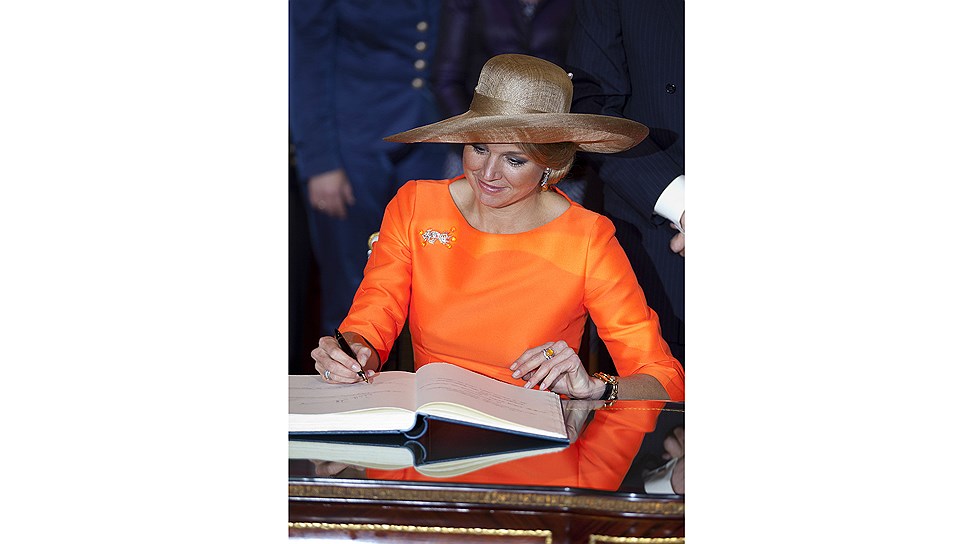 Королева Нидерландов Максима во время визита в Берлин, 2013