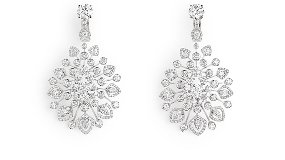 Серьги Russie, белое золото, бриллианты, Chaumet
