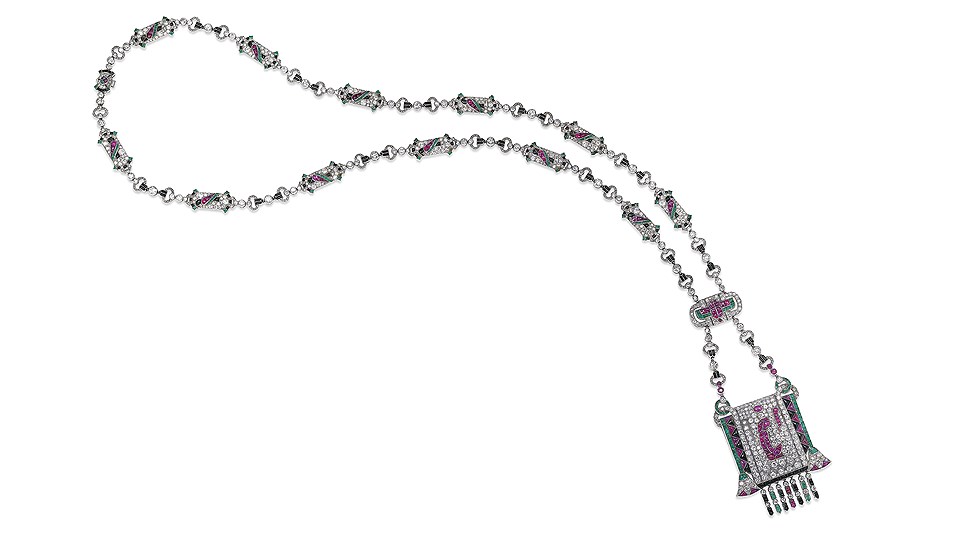 Christie’s Magnificent Jewels: лот 300, колье Egyptian Revival из платины и золота с бриллиантами, рубинами, ониксом и изумоудами, Van Cleef &amp; Arpels, 1924 год; эстимейт CHF 2-3 млн, продано за CHF 4,332,500