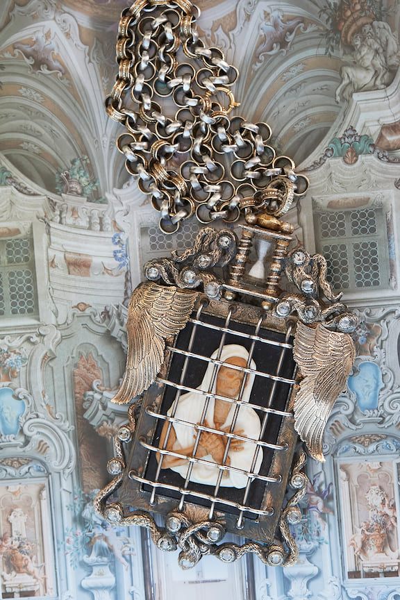Кулон Codognato с миниатюрной копией гробницы Джованни Баттиста Джизлени