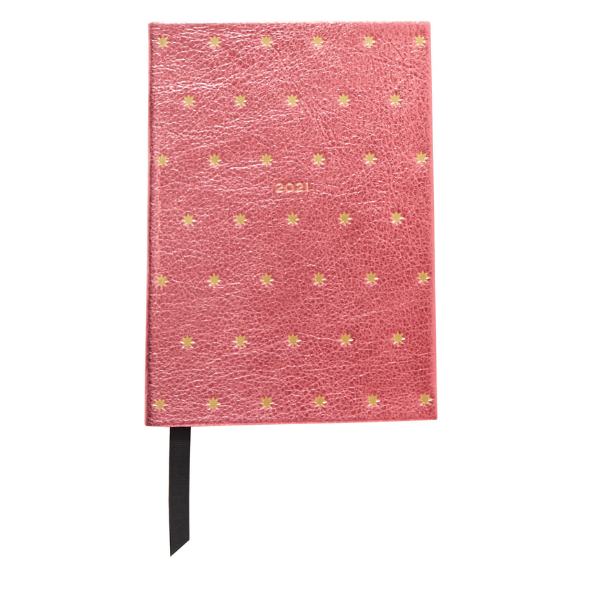 Smythson, ежедневник, &amp;#163;175, matchesfashion.com
