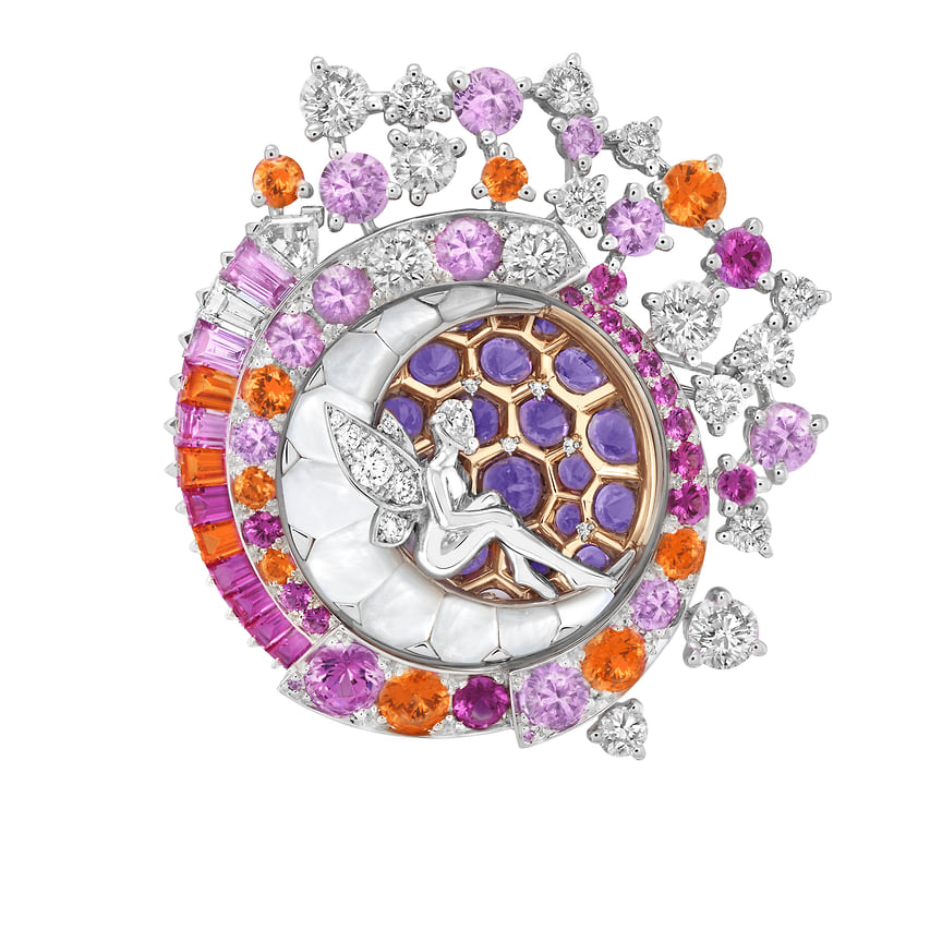 Van Cleef &amp; Arpels, брошь Pleine Lune, белое и розовое золото, рубины, синие и розовые сапфиры, перламутр, бриллианты