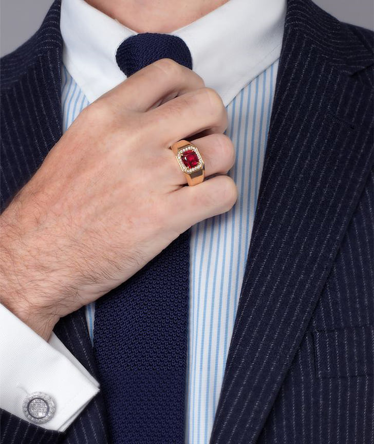 William and Son, мужское кольцо, розовое золото, бирманская шпинель, бриллианты, лот ювелирных торгов Philips в Гонконге 5 июня 201 года