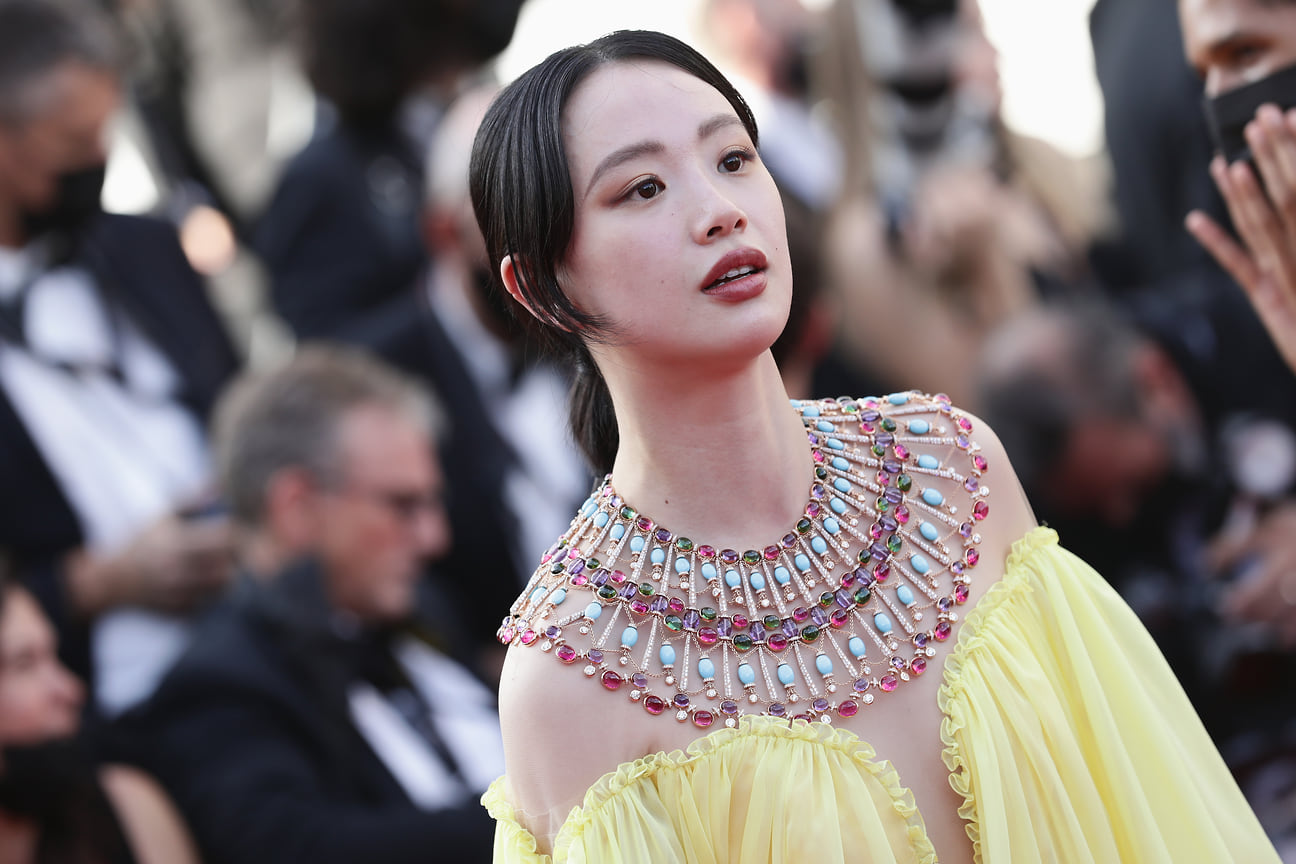 Китайская актриса Ли Менг в колье Bvlgari