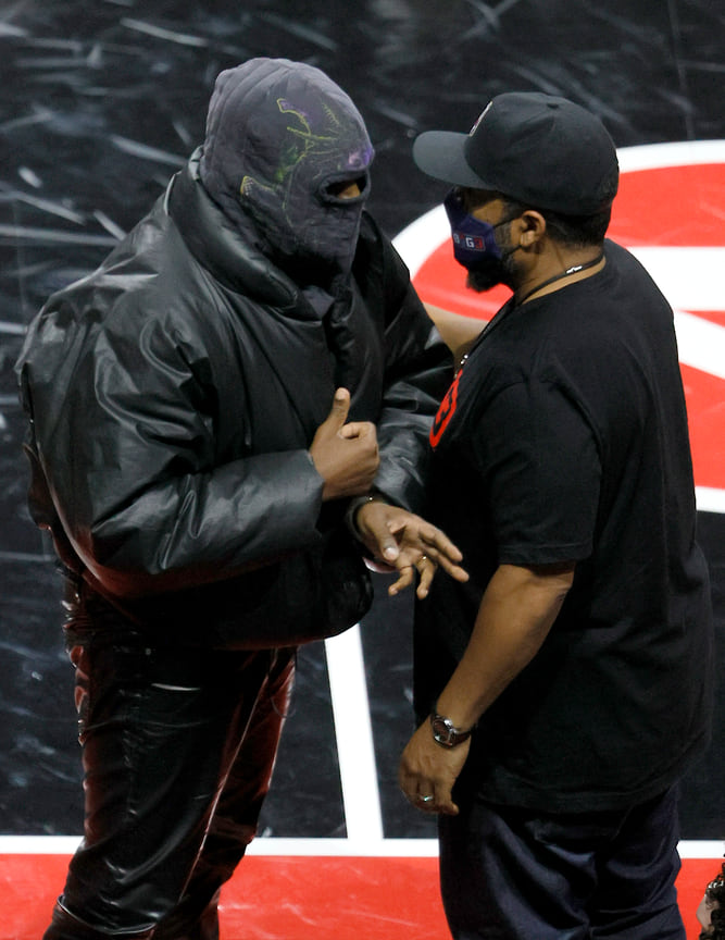 С рэпером Ice Cube (справа), Лас-Вегас, 2021