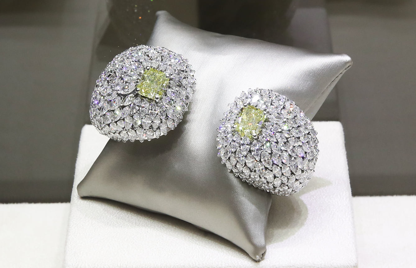 Часы Piaget Exquisite Moments 