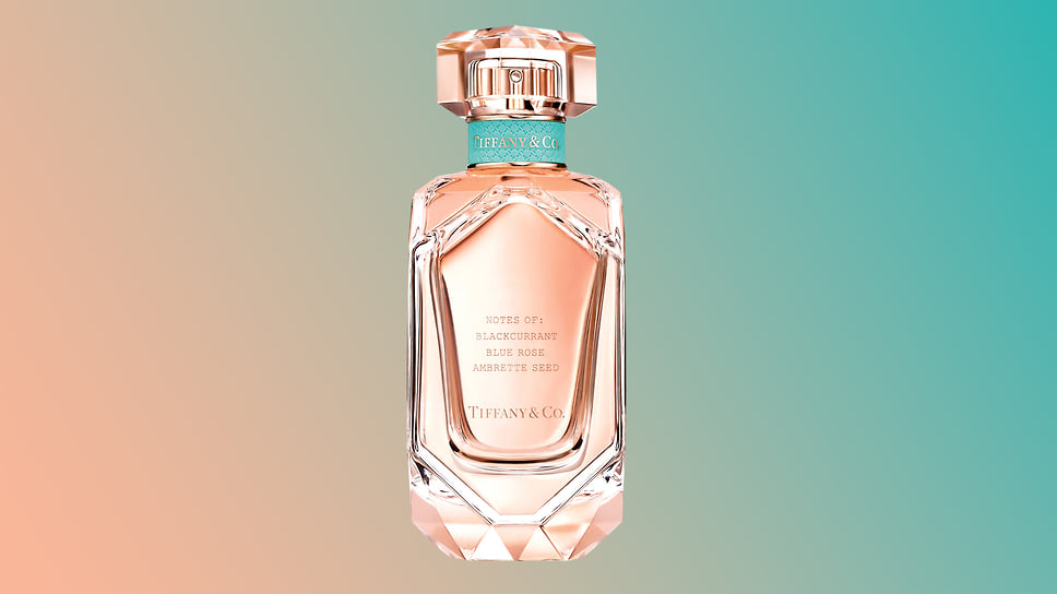 Tiffany, парфюмерная вода Rose Gold. Ноты: черная смородина, розовый перец, личи, голубая роза, амбретта, мускус, ирис. 12 000 руб.