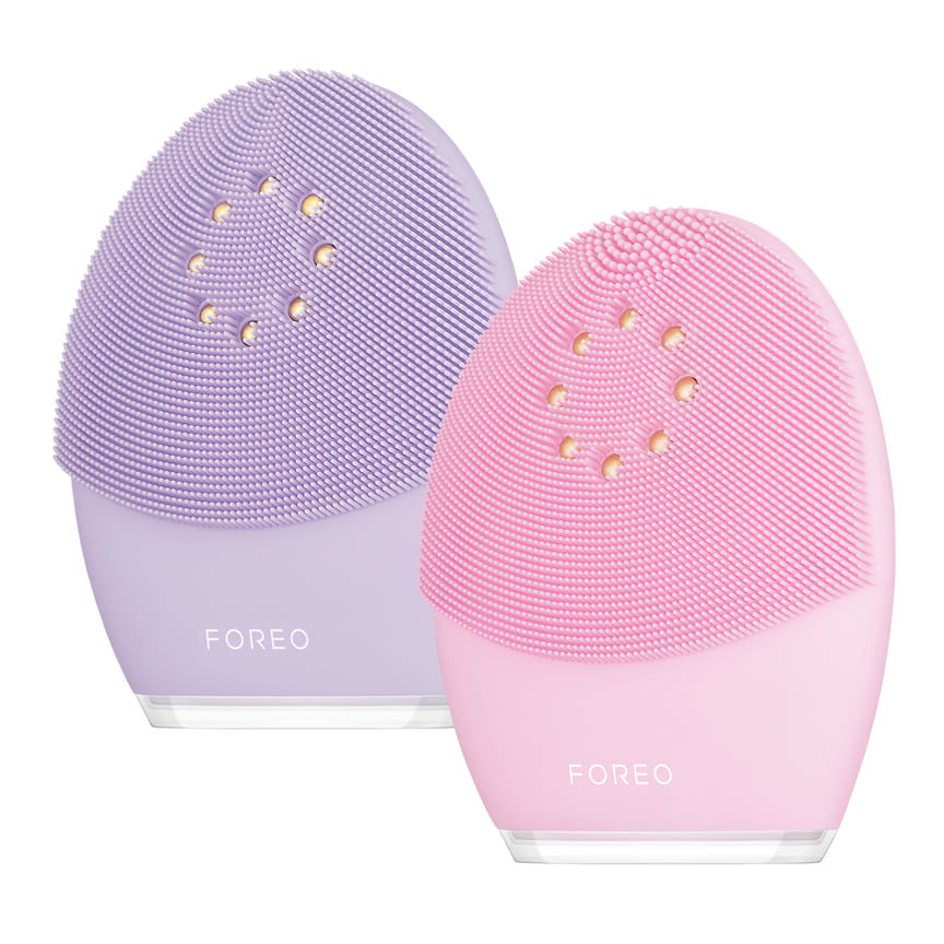 FOREO, сенсорная щетка для очищения кожи Luna 3 plus c функцией микротоков для борьбы с первыми признаками старения. В России ожидается в марте 2022 года.