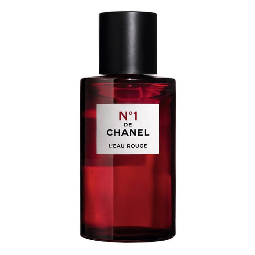 Chanel, тонизирующий парфюмированный спрей №1 De Chanel L&#39;Eau Rouge. Ноты: цитрус, красные ягоды, роза, жасмин, мускус и ирис. В формуле L&#39;Eau Rouge - 97% ингредиентов натурального происхождения.