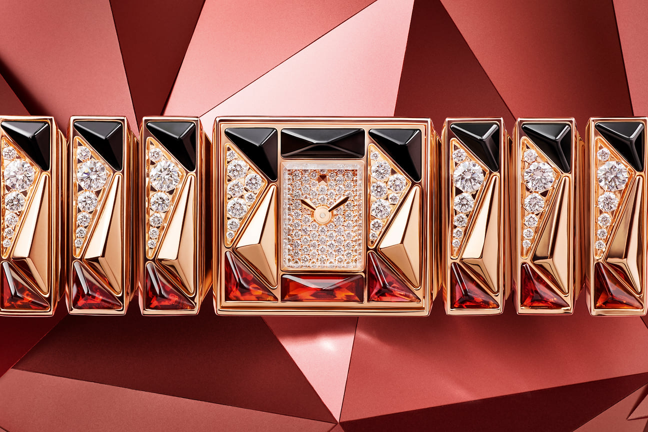 Часы-браслет Cartier Libre