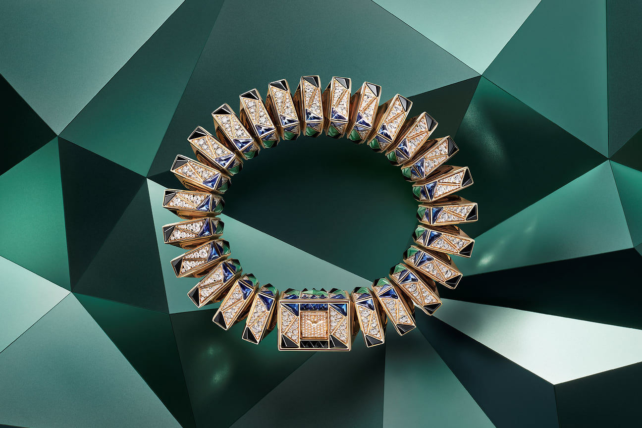Часы-браслет Cartier Libre