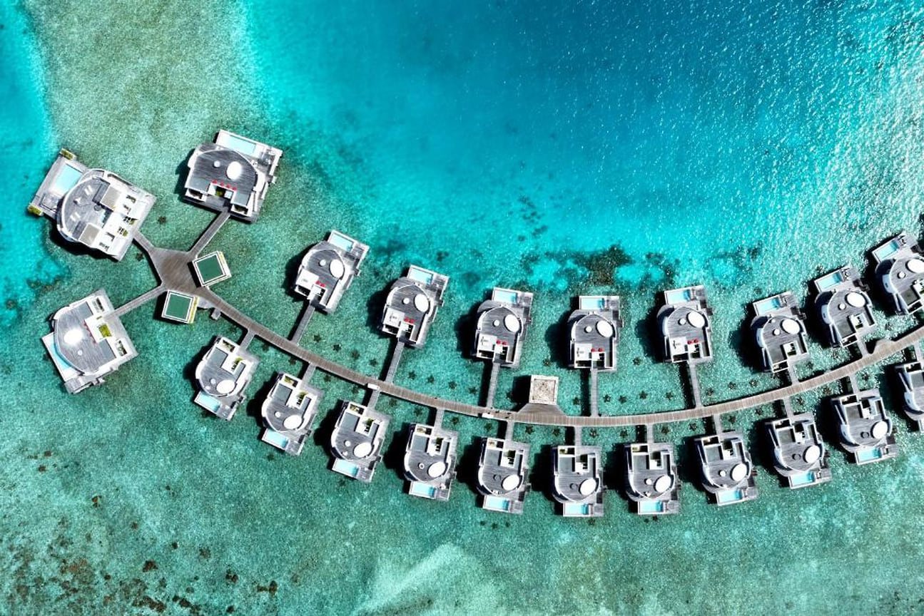 Вид на отель Jumeirah Maldives Olhahali Island