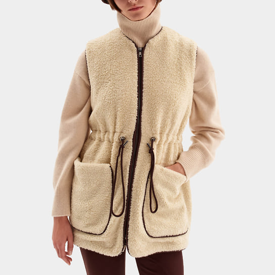 Жилет Present &amp; Simple, 22 990 р.