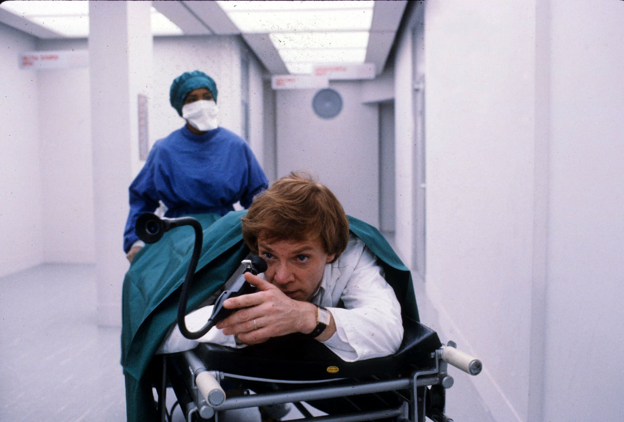 Кадр из фильма «Госпиталь Британия»,  режиссер Линдсей Андерсон, 1982 год