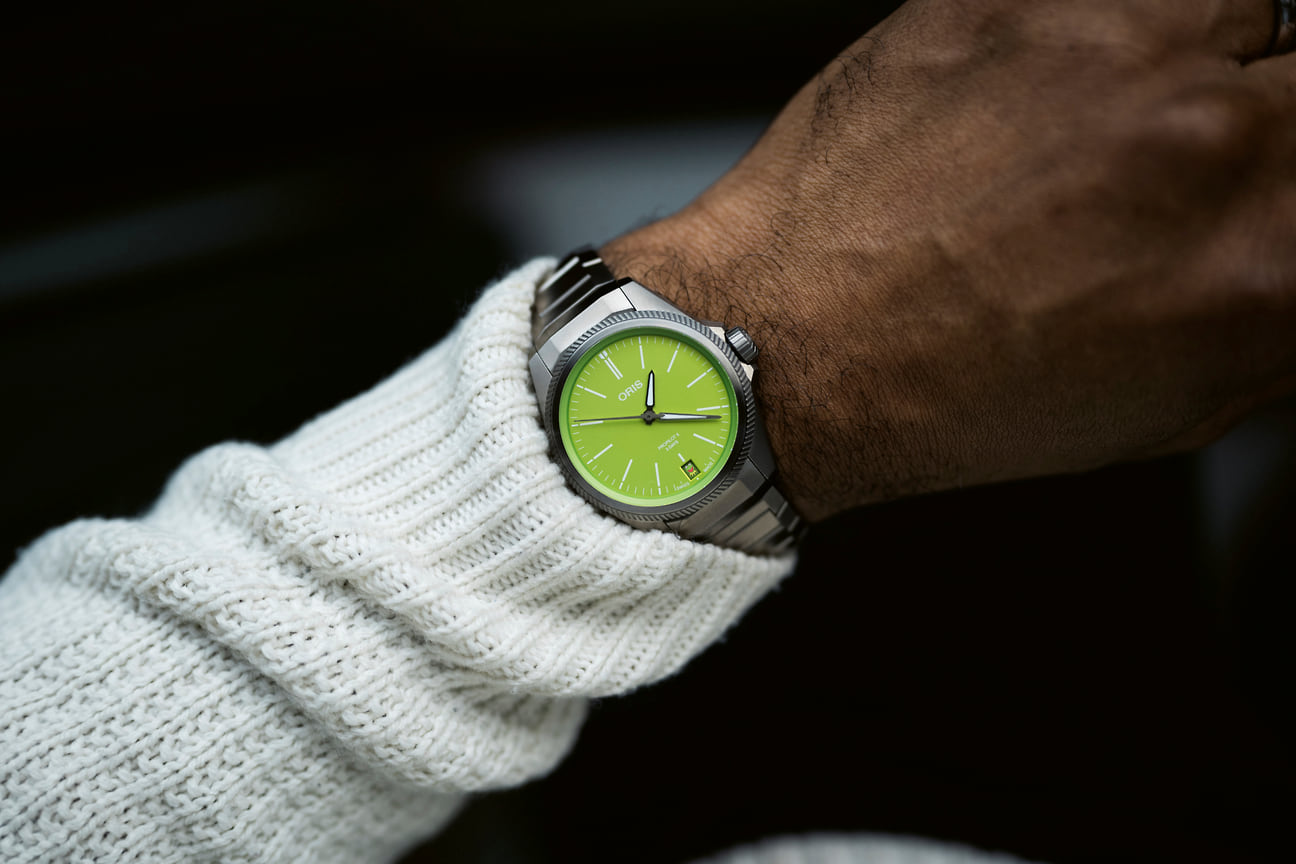 Часы Oris ProPilot X Kermit Edition