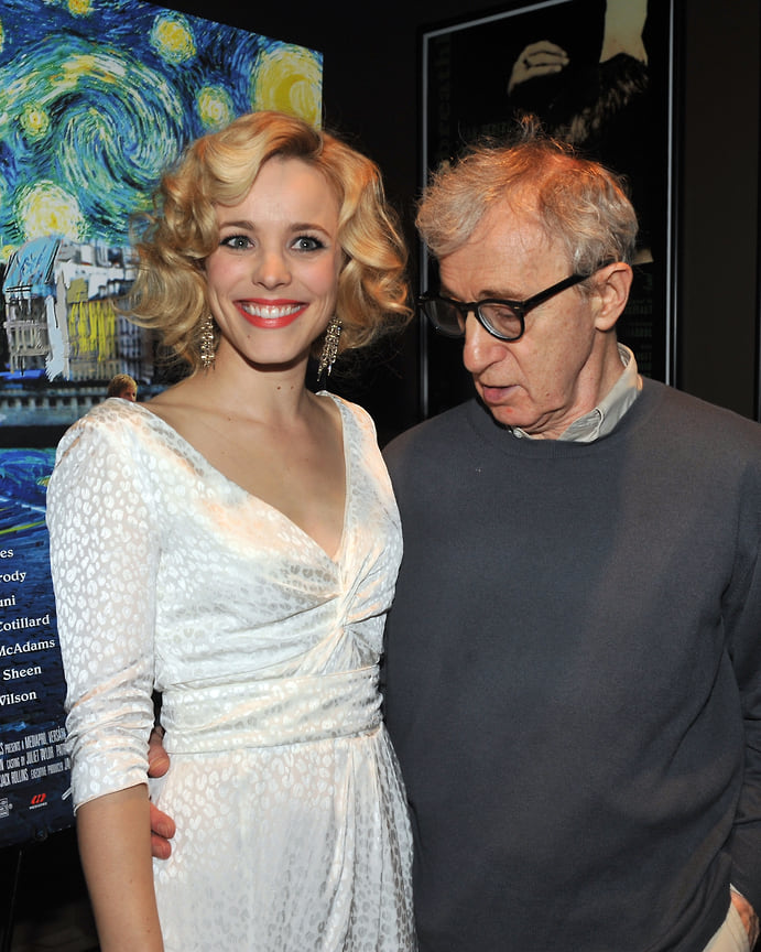Рэйчел Макадамс и режиссер Вуди Аллен на премьере фильма «Полночь в Париже» (2011) 