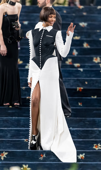 Зои Салдана в Thom Browne
