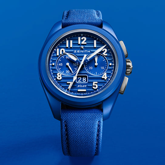 Часы Zenith Pilot Big Date Flyback Ceramic