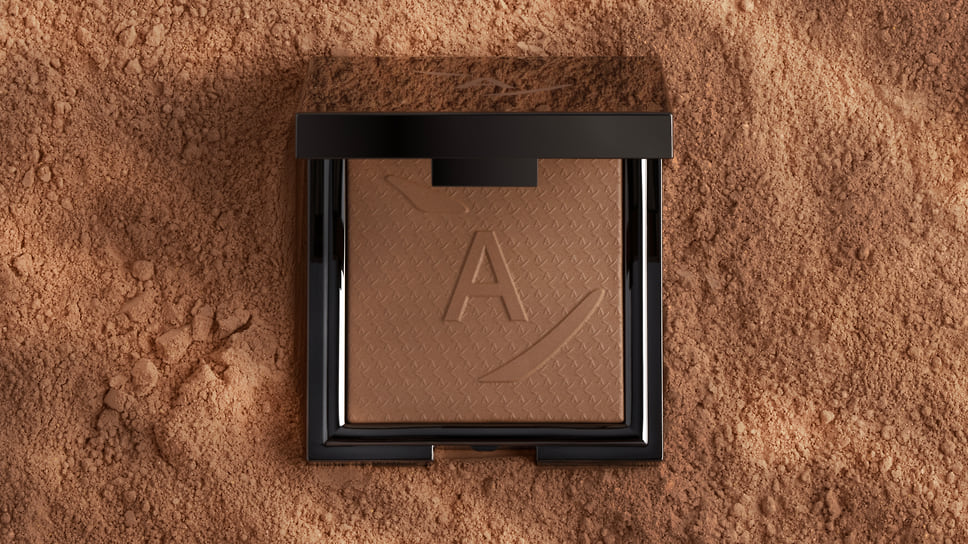 Annbeauty, бронзирующая пудра Your Cheeks Sunset для создания эффекта загорелой кожи и здорового сияния. Также подходит для контуринга: с его помощью можно подчеркнуть линию скул, скорректировать форму носа, очертить овал лица