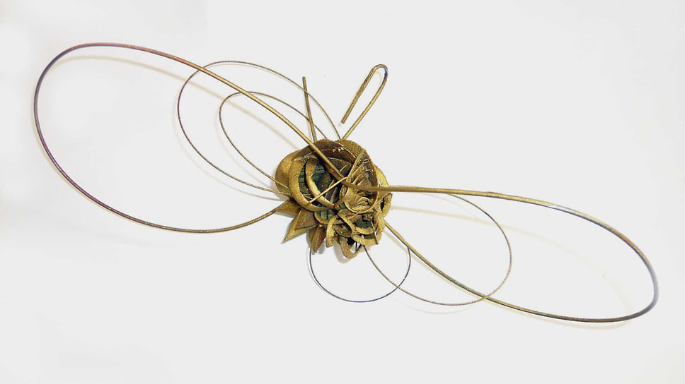 Фрэнк Стелла, колье без названия, 2009 год