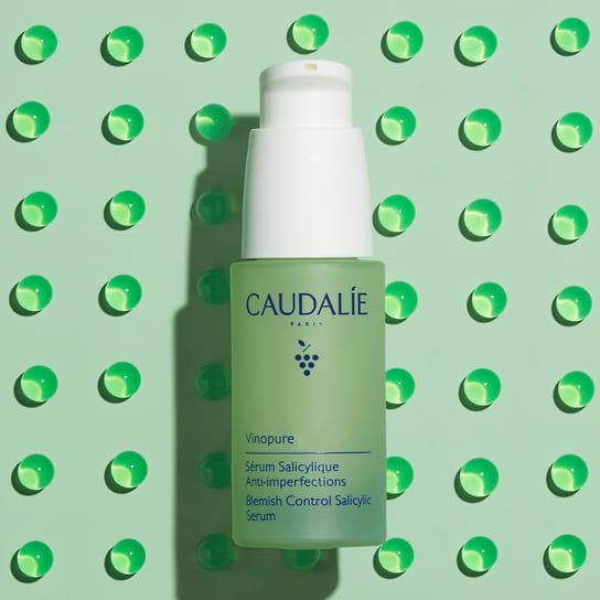 Caudalie (Франция), сыворотка с салициловой кислотой для проблемной кожи Vinopure в обновленной формуле
