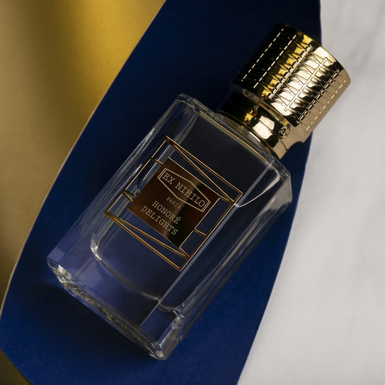 Ex Nihilo, парфюмерная вода Honore Delights. Ноты: нероли, бергамот, амбретта, ирис, цветок апельсина, мускус, сандал, кедр