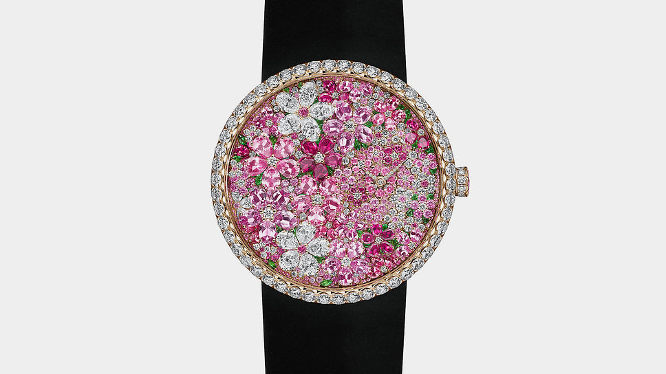 Номинация «Ювелирные часы»: Dior La D de Dior Buisson Couture, кварцевый механизм, корпус 38 мм – розовое золото, бриллианты; циферблат – сеттинг драгоценных камней; цена – 370 тыс.; единственный (piece unique) экземпляр